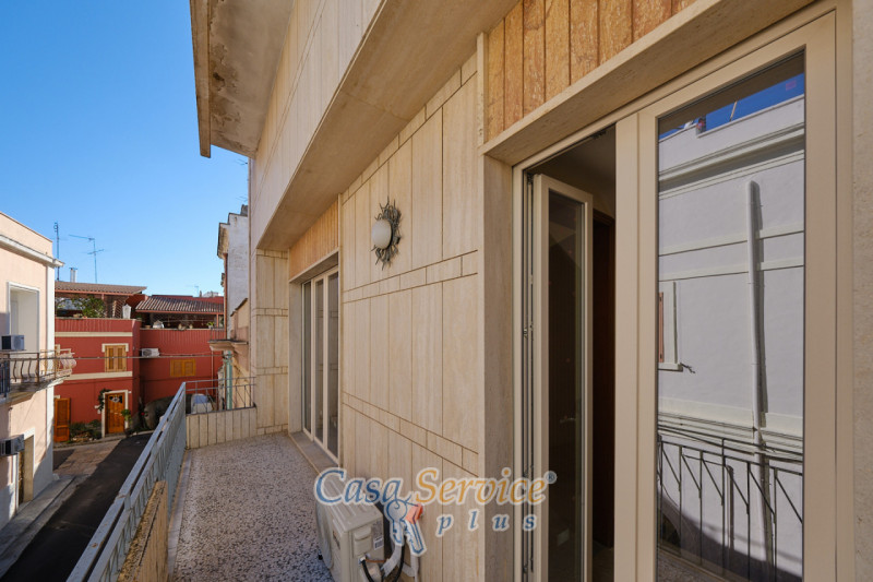 Immagine 3 di Appartamento in vendita  in Via Crispi a Parabita