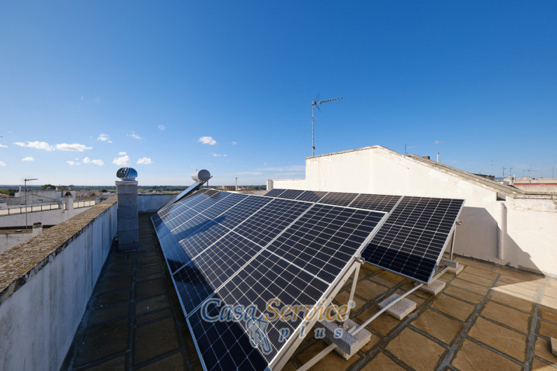 Immagine 5 di Appartamento in vendita  in Via Crispi a Parabita