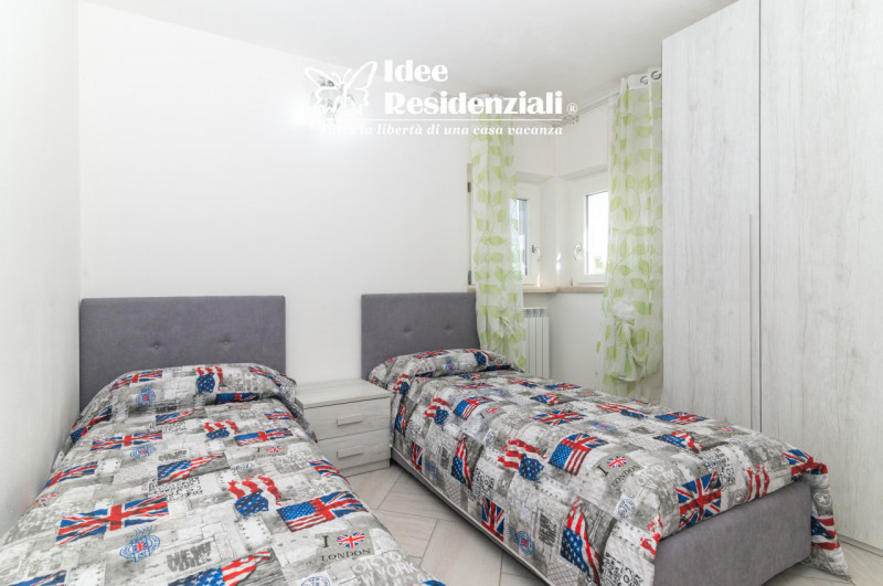 Immagine 10 di Appartamento in vendita  in Via Mar Glaciale Artico a Olbia