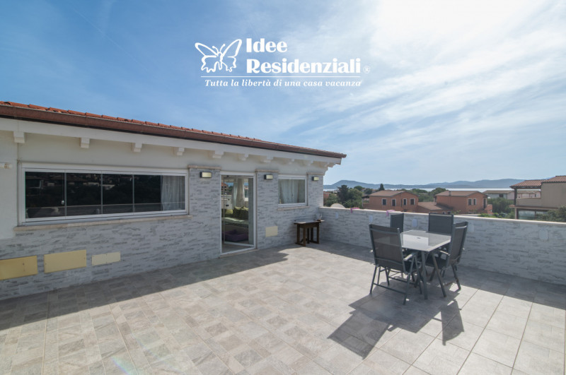 Immagine 9 di Attico in vendita  in Via Mar Glaciale Artico a Olbia