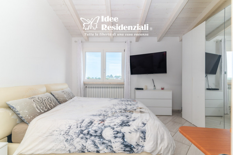 Immagine 15 di Attico in vendita  in Via Mar Glaciale Artico a Olbia