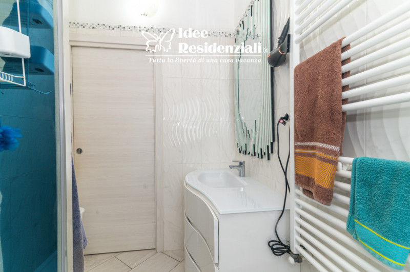 Immagine 18 di Attico in vendita  in Via Mar Glaciale Artico a Olbia