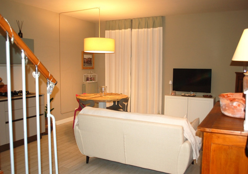 Immagine 3 di Villetta a schiera in vendita  in viale dei pini a Riccione