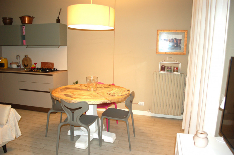 Immagine 6 di Villetta a schiera in vendita  in viale dei pini a Riccione