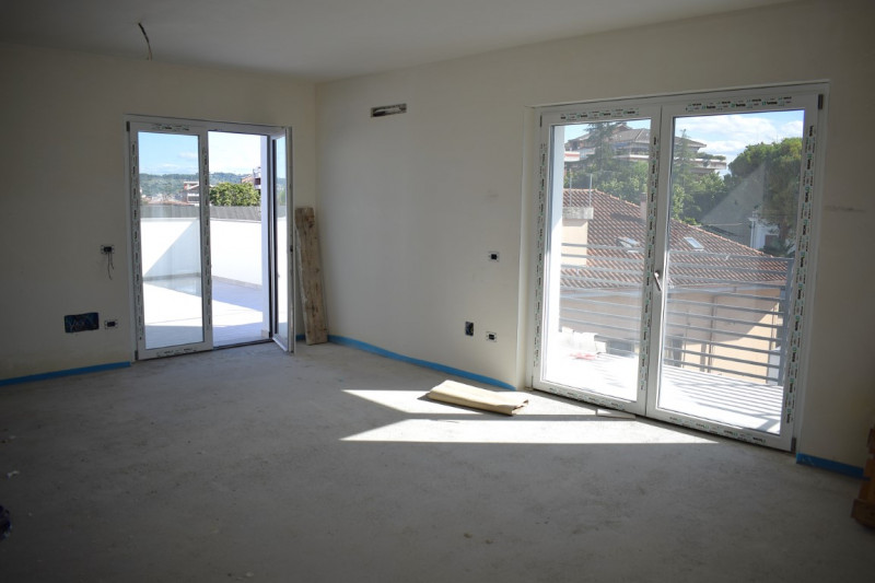 Immagine 4 di Appartamento in vendita  in VIA MONTE VELINO a Pescara