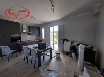 Immagine 4 di Villetta a schiera in vendita  in giglio a Montevarchi