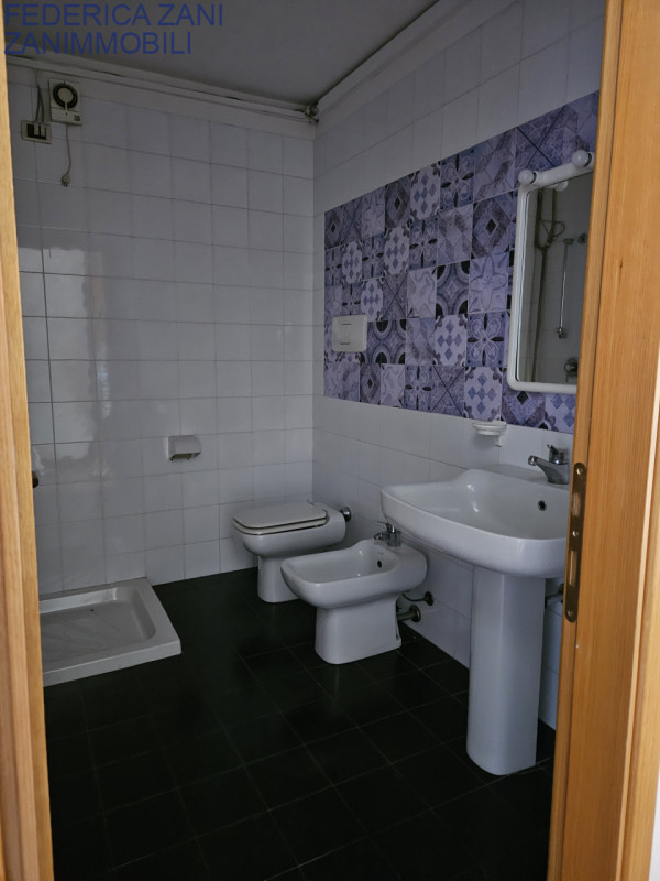 Immagine 13 di Ufficio in affitto  in piazza Giorgione a Castelfranco Veneto