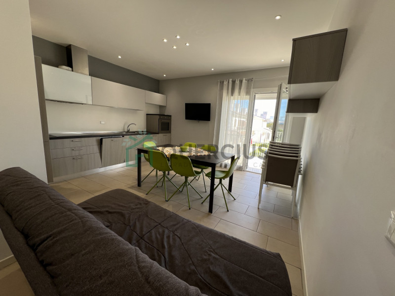 Immagine 1 di Appartamento in affitto  in via alfredo albanese a Jesolo