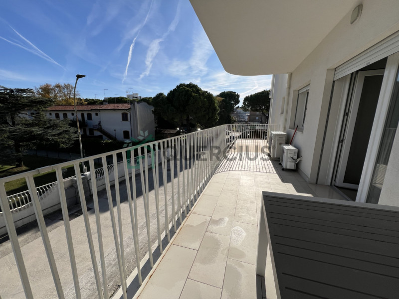 Immagine 2 di Appartamento in affitto  in via alfredo albanese a Jesolo