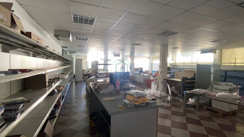 Immagine 12 di Negozio in vendita  in Via Vittorio Veneto a Tregnago