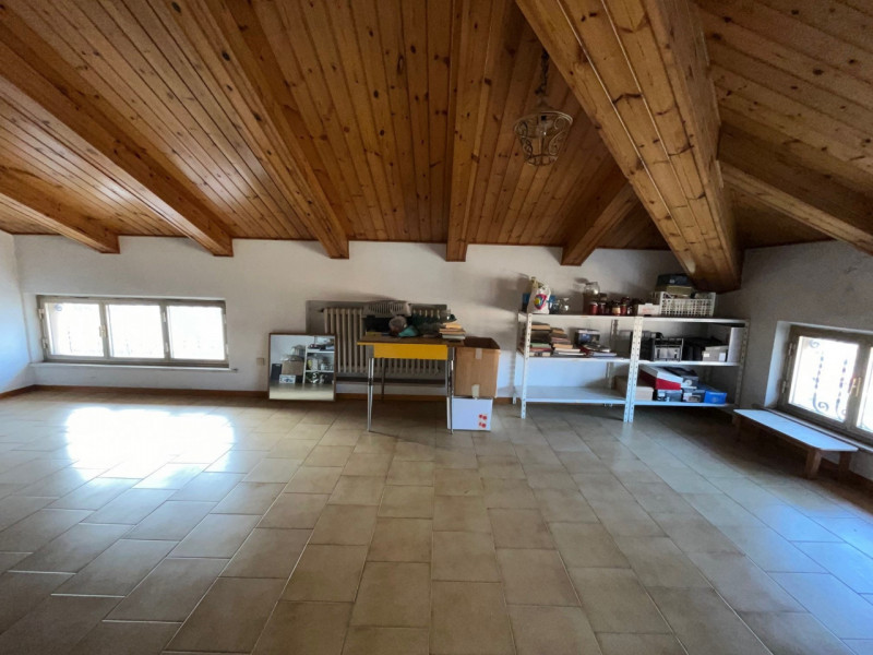 Immagine 28 di Casa indipendente in vendita  a Mondolfo