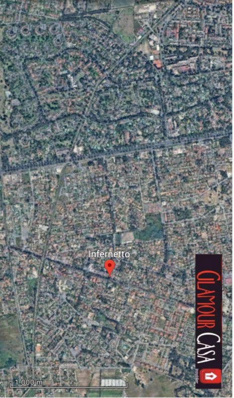 Immagine 2 di Villetta a schiera in vendita  in Via Valle Aurina a Roma