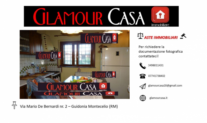 Immagine 3 di Villetta a schiera in vendita  in Via Valle Aurina a Roma