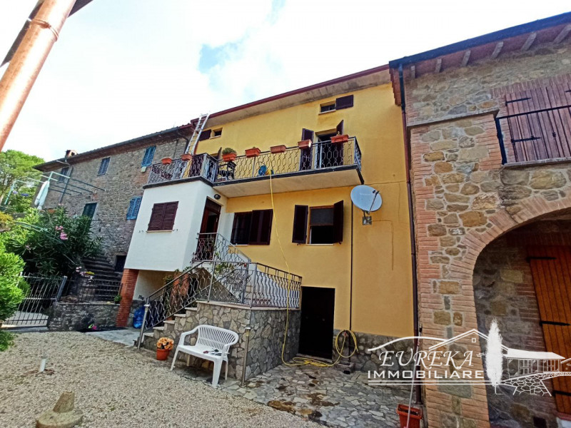 Immagine 4 di Villetta a schiera in vendita  in VERNAZZANO a Tuoro Sul Trasimeno