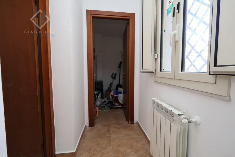 Immagine 9 di Casa indipendente in vendita  in via Enrico Fermi n.04 a Mascalucia