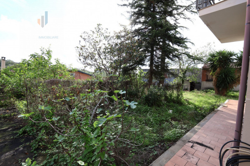 Immagine 20 di Casa indipendente in vendita  in via Enrico Fermi n.04 a Mascalucia