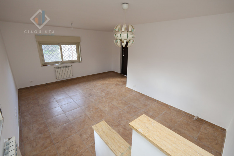 Immagine 24 di Casa indipendente in vendita  in via Enrico Fermi n.04 a Mascalucia