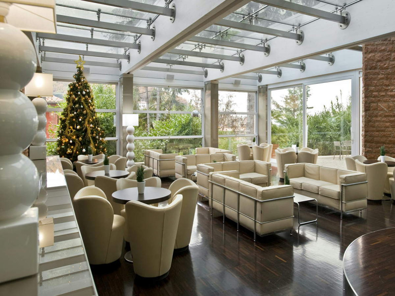 Immagine 1 di Hotel in vendita  a Jesolo