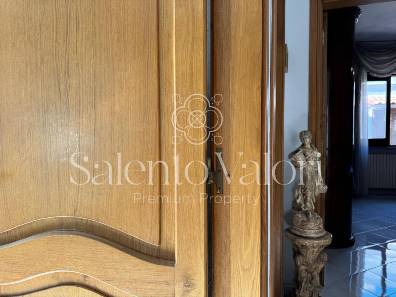 Immagine 18 di Casa indipendente in vendita  in Via Concordia a Casarano