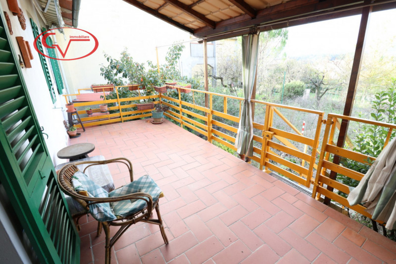 Immagine 6 di Appartamento in vendita  in Via Senese a Bucine