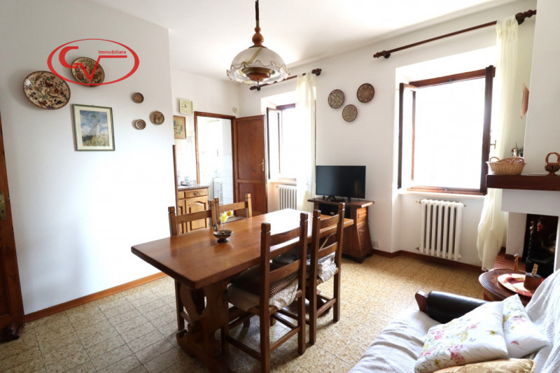 Immagine 10 di Appartamento in vendita  in Via Senese a Bucine