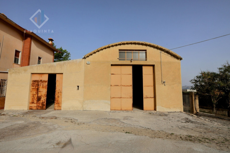 Immagine 5 di Rustico / casale in vendita  in SS385 a Mineo