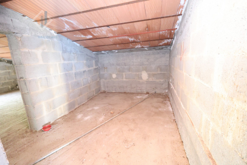 Immagine 42 di Rustico / casale in vendita  in SS385 a Mineo