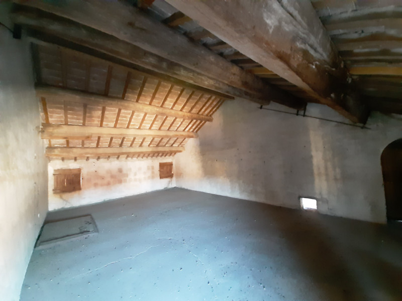 Immagine 14 di Ufficio in vendita  a Paese