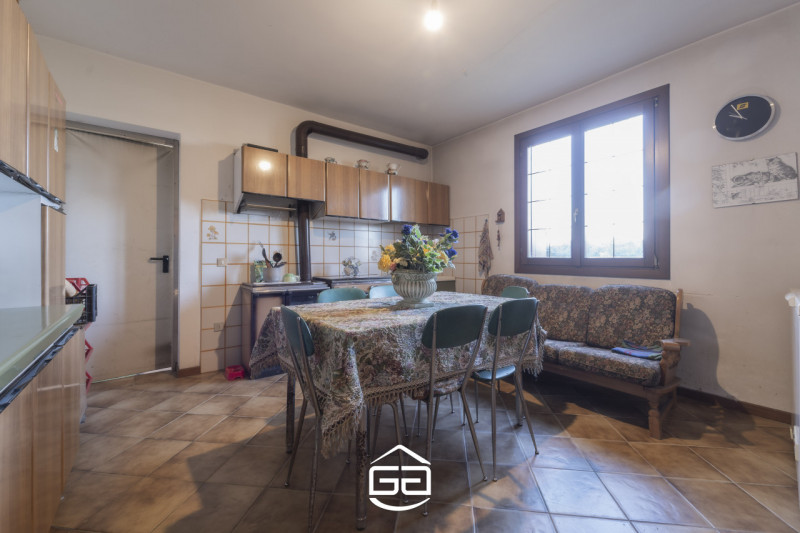 Immagine 17 di Villa in vendita  in Via Roare, 46 a Villaverla