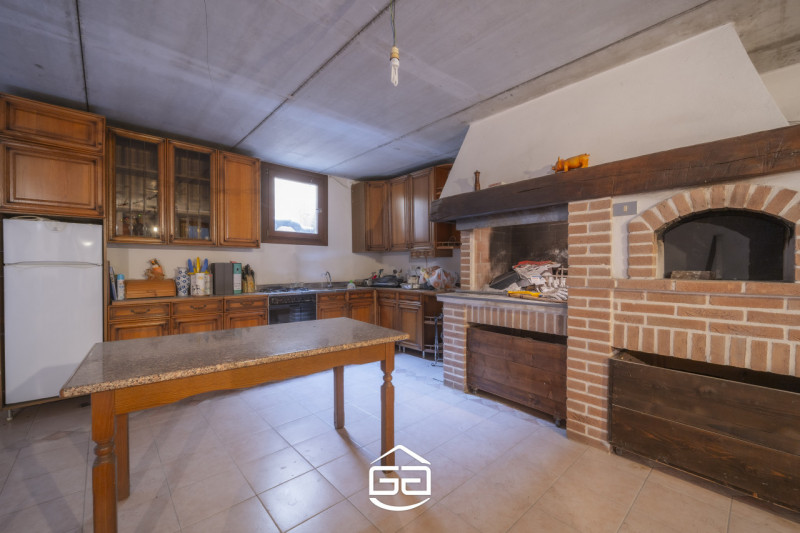 Immagine 29 di Villa in vendita  in Via Roare, 46 a Villaverla