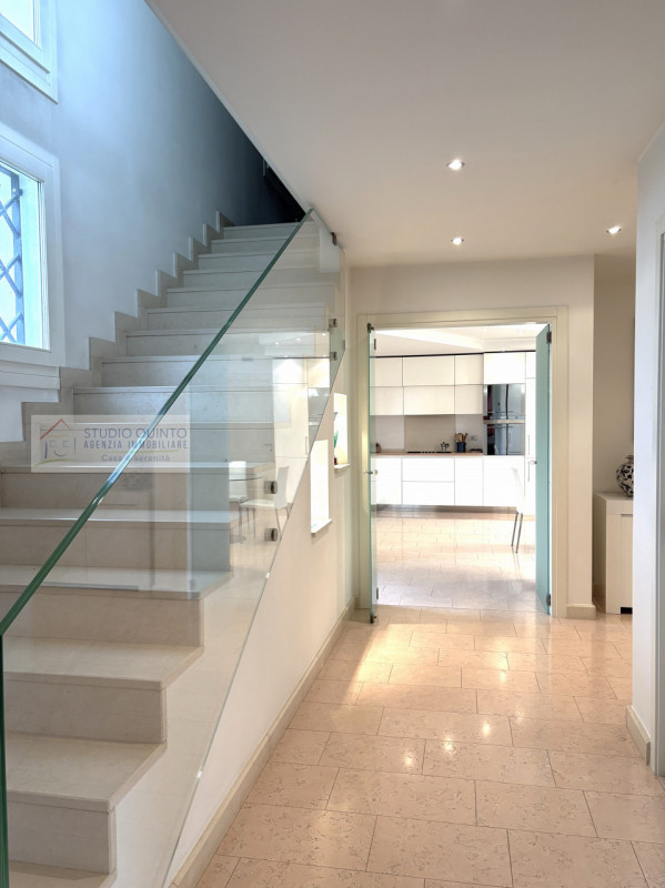 Immagine 12 di Villa in vendita  a Quinto Di Treviso