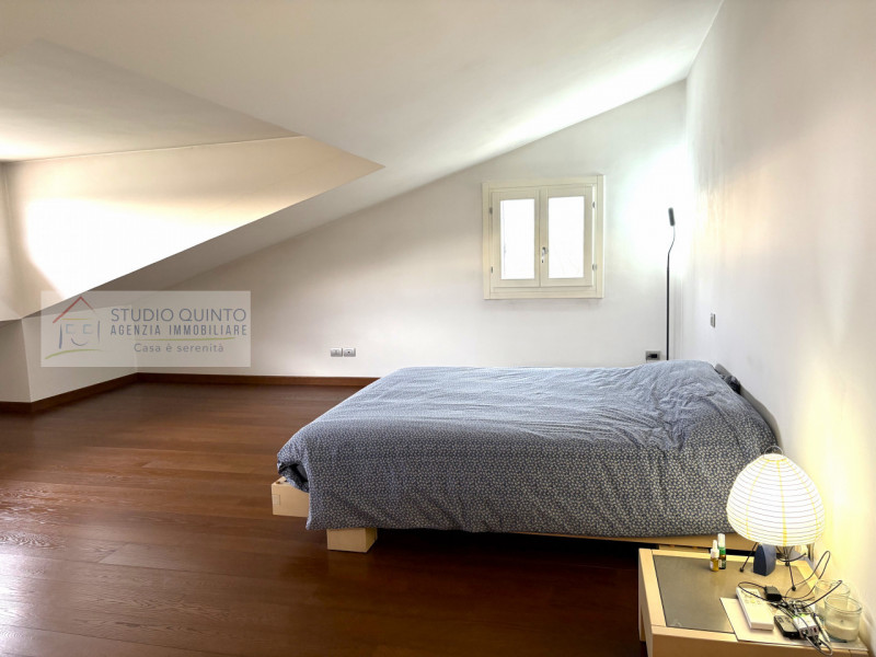 Immagine 27 di Villa in vendita  a Quinto Di Treviso