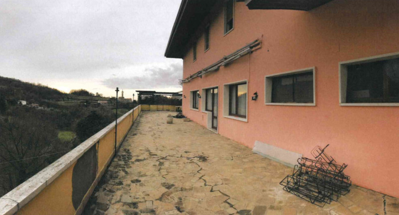 Immagine 8 di Hotel in vendita  in via cavour, 79 Este a Teolo