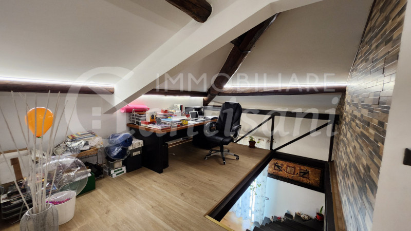 Immagine 16 di Appartamento in vendita  in via san biagio a petriolo 14 a Firenze