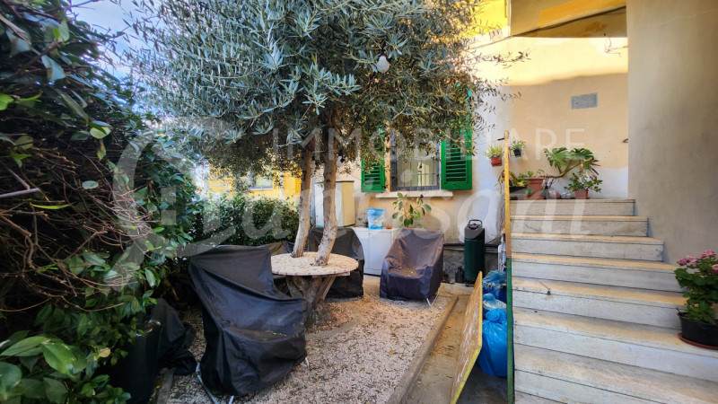 Immagine 19 di Appartamento in vendita  in via san biagio a petriolo 14 a Firenze