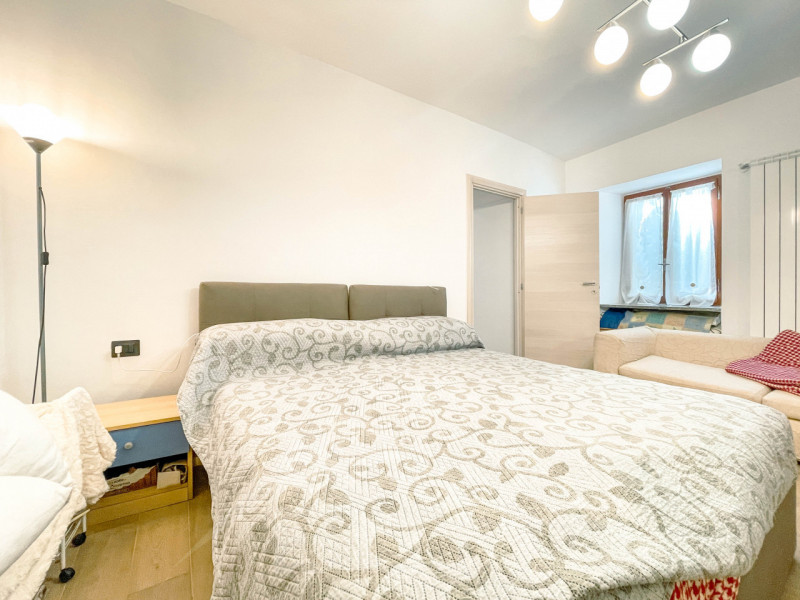 Immagine 5 di Villetta a schiera in vendita  in VICOLO S.ANTONIO C 6 a Briga Novarese