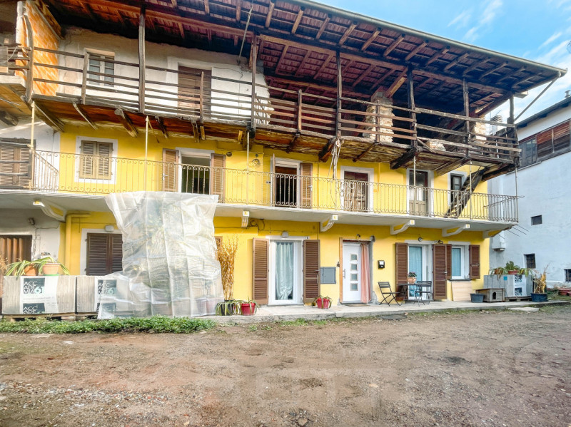 Immagine 19 di Villetta a schiera in vendita  in VICOLO S.ANTONIO C 6 a Briga Novarese