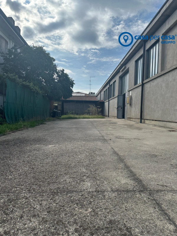 Immagine 9 di Capannone industriale in vendita  in Via Giuseppe di Vittorio a Cerea