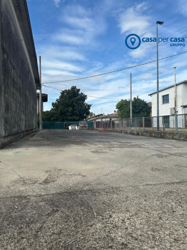 Immagine 10 di Capannone industriale in vendita  in Via Giuseppe di Vittorio a Cerea