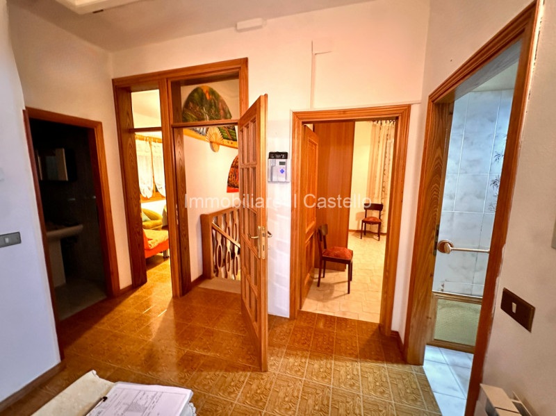 Immagine 9 di Casa indipendente in vendita  in Località Frattavecchia a Castiglione Del Lago