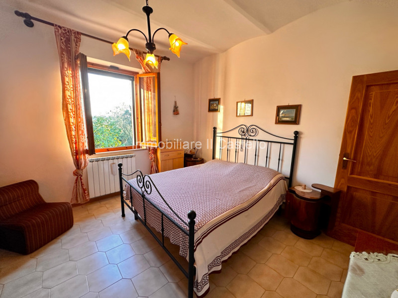 Immagine 10 di Casa indipendente in vendita  in Località Frattavecchia a Castiglione Del Lago