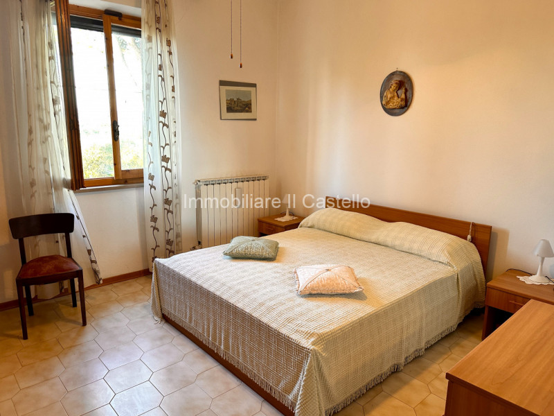 Immagine 14 di Casa indipendente in vendita  in Località Frattavecchia a Castiglione Del Lago