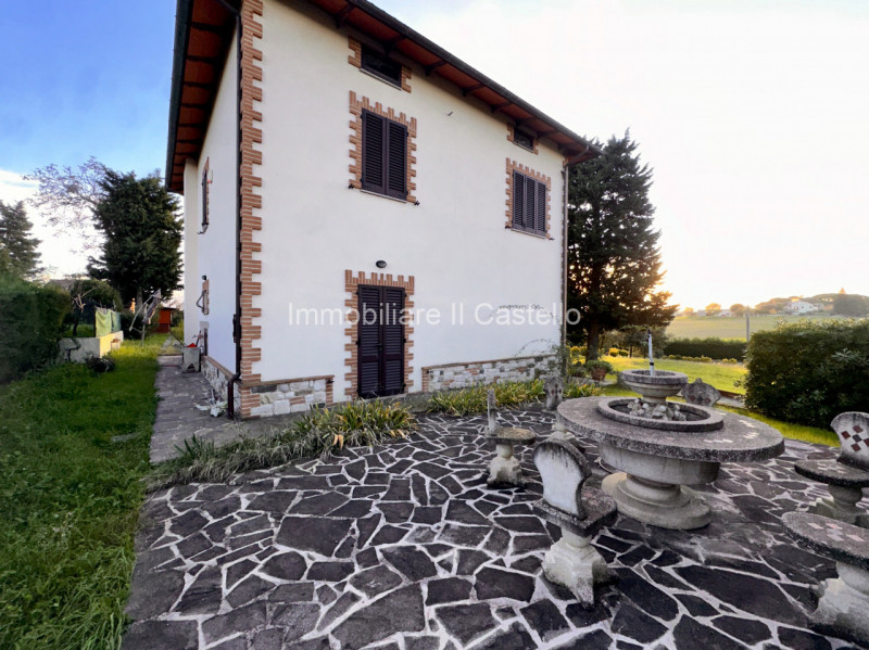 Immagine 33 di Casa indipendente in vendita  in Località Frattavecchia a Castiglione Del Lago