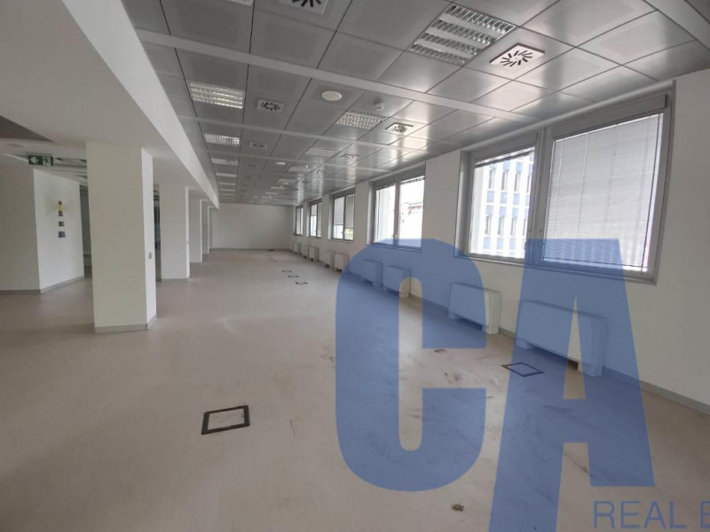 Immagine 13 di Palazzo in affitto  in VIA MILANO a San Donato Milanese