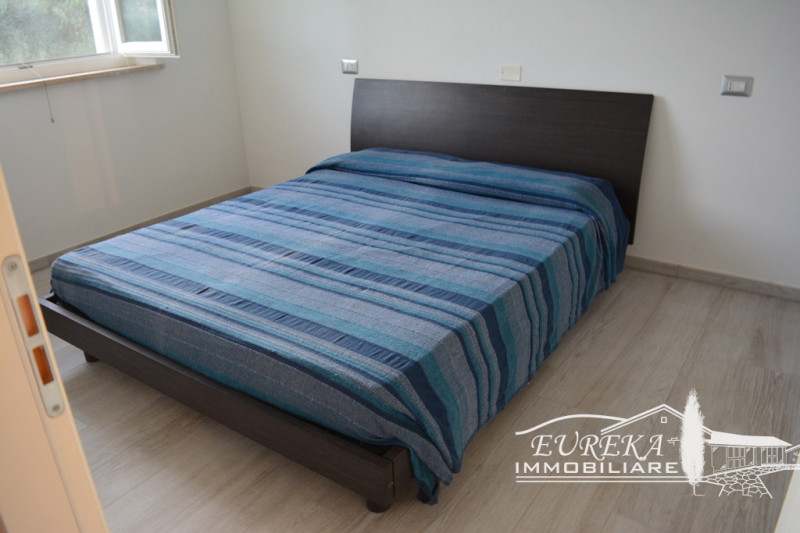 Immagine 49 di Appartamento in vendita  in via roma 152 a Castiglione Del Lago