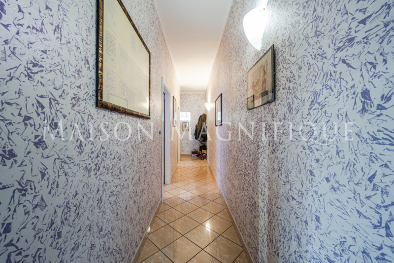 Immagine 22 di Appartamento in vendita  in Via Resistenza 14 a Comacchio