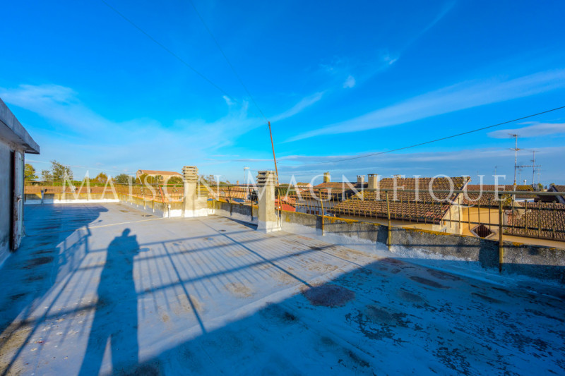 Immagine 33 di Appartamento in vendita  in Via Resistenza 14 a Comacchio