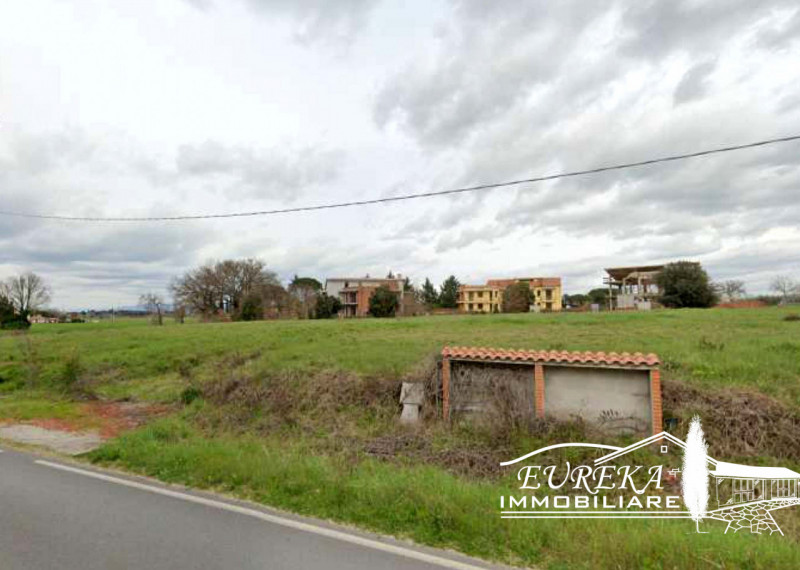 Immagine 4 di Terreno in vendita  in Via Santa Maria a Castiglione Del Lago