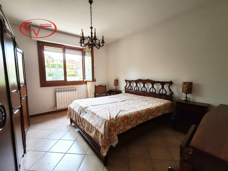 Immagine 17 di Appartamento in vendita  in Via di Vittorio a Cavriglia