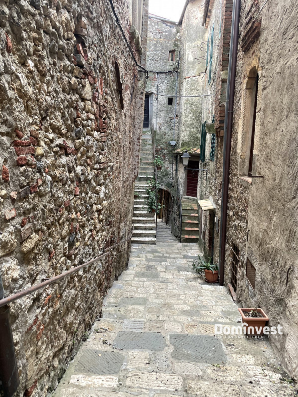 Immagine 1 di Appartamento in vendita  in Via Vittorio Emanuele II a Capalbio